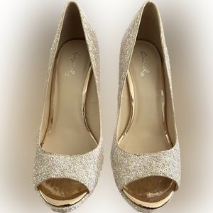 Qupid Light Pink, Glittery, PeepToe Heels